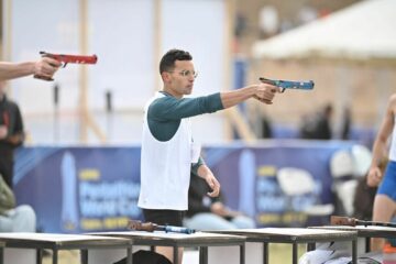 معتز وائل يتوج بذهبية كأس العالم للخماسي الحديث بالمجر – مصر سبورت