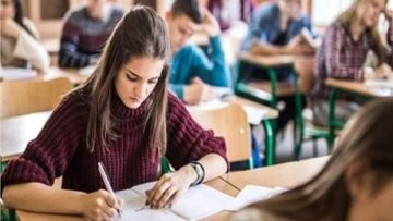 التعليم تعلن جدول إتاحة النماذج الاسترشادية لـ امتحانات الثانوية العامة