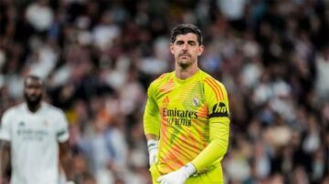 ريال مدريد يكسر القاعدة ويقترب من تجديد عقد كورتوا