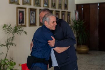 “للأسف انتهى وقتنا الممتع وسأستمر في متابعة الأهلي”.. رسائل وداع كولر – مصر سبورت