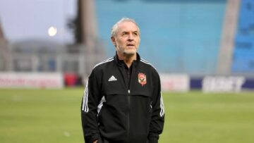 شطب وفلس .. خالد بيومي يفتح النار علي كولر ومجلس الأهلي