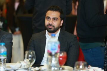 أحمد حواس يشيد بدعم وزير الرياضة ويثمن التعاون مع وزارة الطيران لدعم أبطال الإسكواش – كل الكورة