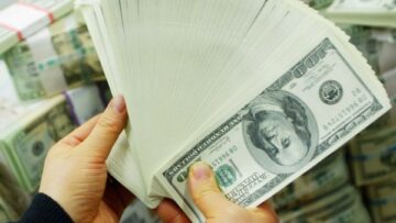 أعلي سعر دولار اليوم 27-4-2025