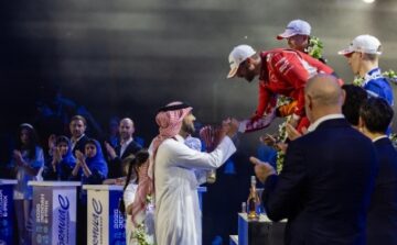 وزير الرياضة يتوّج ‘رولاند’ بلقب الجولة الرابعة من سباق جدة فورمولا إي