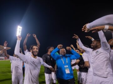 أمير تبوك يهنئ نيوم بمناسبة صعوده لدوري روشن