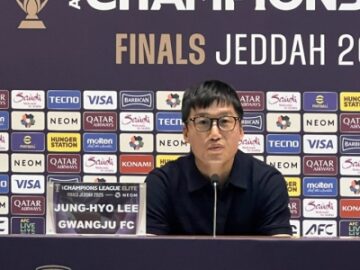مدرب جوانغجو: درسنا الهلال جيدًا وسنكون على قدر التحدي