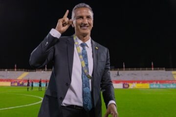 رحلة شاموسكا.. من أغلى الكؤوس إلى ‘مجد نيوم’