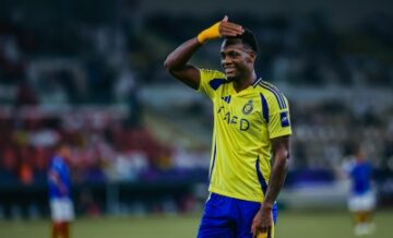 بيولي يضم جميع أجانب النصر في مواجهة كاواساكي