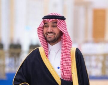 وزير الرياضة يوجه بتقديم مكافآت مالية للأندية السعودية في نخبة آسيا