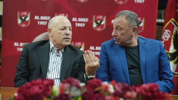 بعد إقامة نهائي الزمالك وبيراميدز في الإمارات.. موعد انتقال صفقة القرن إلى الأهلي