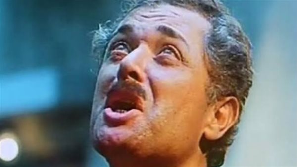 ورثة الفنان محمود عبد العزيز يردون على شائعات تمس سمعته: “ادعاءات باطلة ومحفوظة قانونيًا”