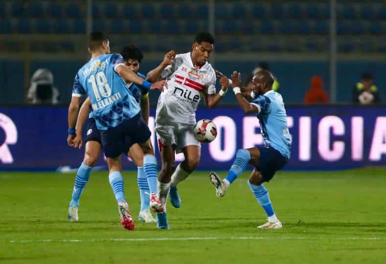 هاني حتحوت يعلق على رغبة الزمالك في تفويت لقاء بيراميدز.. والقناص يرد