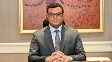 وزير الإسكان يتابع الموقف التنفيذي لمشروع خط مياه الشرب من محطة تحلية مياه البحر بالعين السخنة