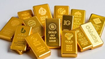 2.3 % تراجعًا في أسعار الذهب بالبورصة العالمية وسط تقارب أمريكي صيني محتمل