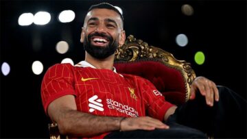 محمد صلاح يتوج بجائزة جديدة في إنجلترا ويتساوى مع تييري هنري