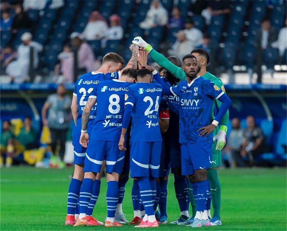 الهلال السعودي ينتظر رد لاعبه بعد عرض التجديد