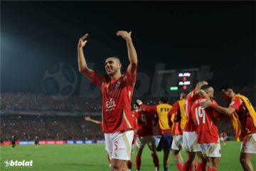 ليس بيراميدز.. شوبير يكشف عن وجهة رامي ربيعة القادمة بعد الأهلي