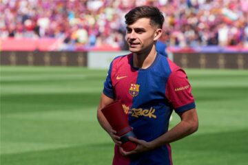 بيدري بعد التتويج: برشلونة نادي أحلامي.. والفوز بالدوري لا يحدث كل يوم