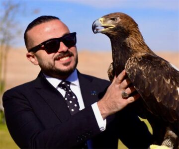 “العربية لونها كده”.. عضو مجلس الأهلي يرد على الجدل بشأن إعلان راعي النادي