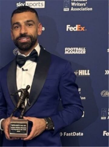 رسميًا | محمد صلاح يتوج بجائزة أفضل لاعب في الدوري الإنجليزي للمرة الثالثة في تاريخه