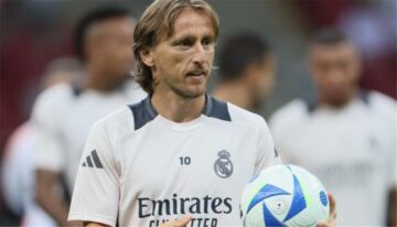 مفاجأة في كواليس الرحيل.. ريال مدريد شعر بالصدمة من قرار مودريتش