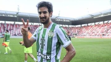 رسميا..محمد بن رمضان ينتقل للأهلي قادمًا من فيرينكفاروزي
