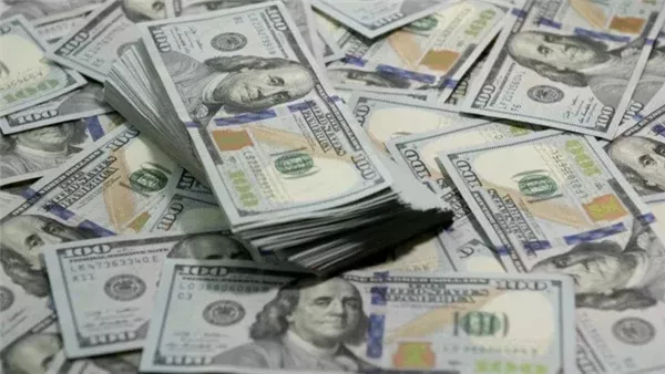 سعر الدولار اليوم الجمعة 23 مايو 2025 في البنوك بالتعاملات الصباحية