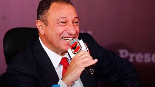 الخطيب يهنئ رجال اليد بعد التتويج بالسوبر الإفريقي