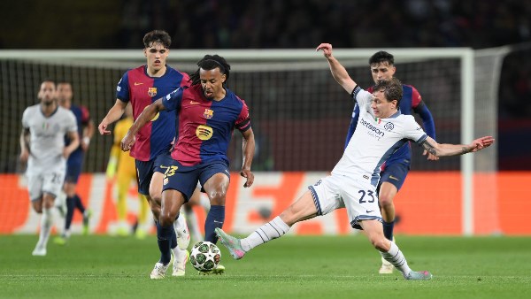 تعرف على القناة الناقلة لمباراة برشلونة وإنتر ميلان في دوري أبطال أوروبا