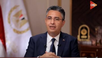 وزير التموين يبحث مع رئيس الزيوت المستخلصة سبل تعزيز الإنتاج و استقرار في السوق المحلي