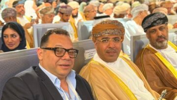 وزير الإسكان يشارك في معرض عُمان العقاري ويكشف فرص الاستثمار الواعدة
