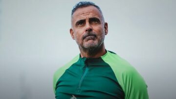 أول تعليق من جوميز بعد ضمان الفتح البقاء في دوري روشن
