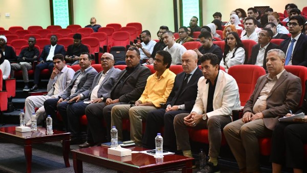 وزير الشباب يشهد أولي جلسات منحة ناصر للقيادة الدولية في نسختها الخامسة