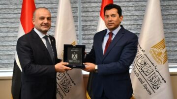 الاتحاد الدولي للسلاح يثني على دعم مصر ويؤكد استعداداته للتعاون الكامل