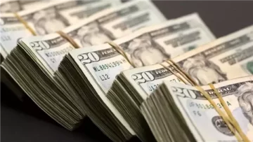 هل يشهد تحرك جديد؟..سعر الدولار اليوم الأحد 18 مايو 2025 بالتعاملات الصباحية في البنوك