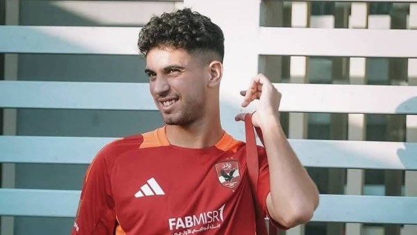 إعلامي يكشف عن قرار الأهلي بعودة أحمد عابدين لصفوف الفريق