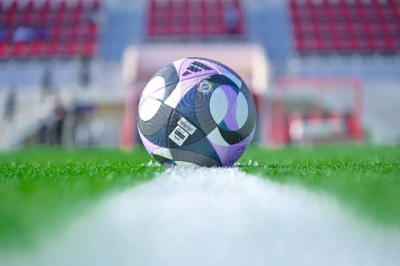 9 فرق تعلق الآمال على نجومها في البقاء بدوري روشن