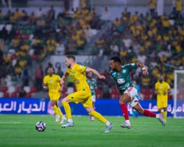 الاتفاق يعبر الخليج بشق الأنفس في دوري روشن