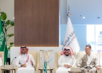 وزير الرياضة يستقبل ‘أبطال النخبة’
