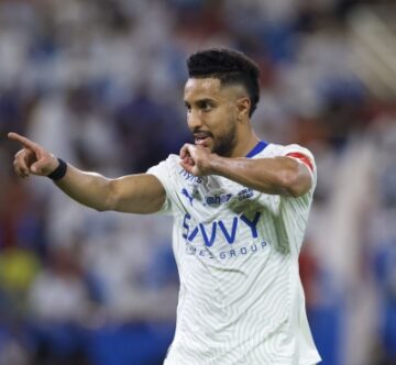 ‘هاتريك’ الدوسري يقود الهلال لعبور الرائد بخماسية في روشن