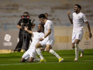 الإعلان عن أندية الدرجة الأولى الحاصلة على الرخصة المحلية