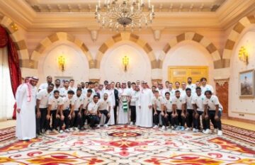 ولي العهد يستقبل نجوم الأهلي بعد تحقيق النخبة الآسيوية
