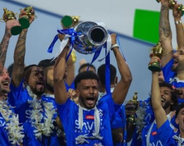عروض مغرية تدفع البليهي للتفكير في الرحيل عن الهلال