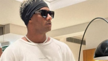 محمد رمضان يكافئ طالبا بـ 50 ألف جنيه بسبب أغنيته الجديدة