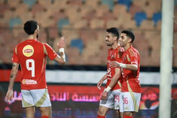 الأهلي يقلب الطاولة على المصري في الشوط الأول ويتقدم بهدفين