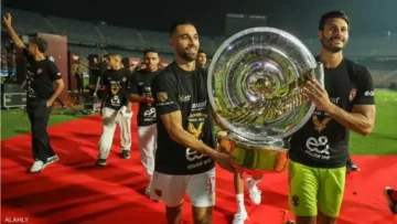 طريقة تسلم الأهلي درع الدوري المنتظر.. وقرار الخطيب حال تأجيل نهائي الكأس وزيزو