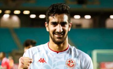 “منبوذ” الأهلي يطلب الرحيل رسميًا بسبب بن رمضان.. الكواليس كاملة