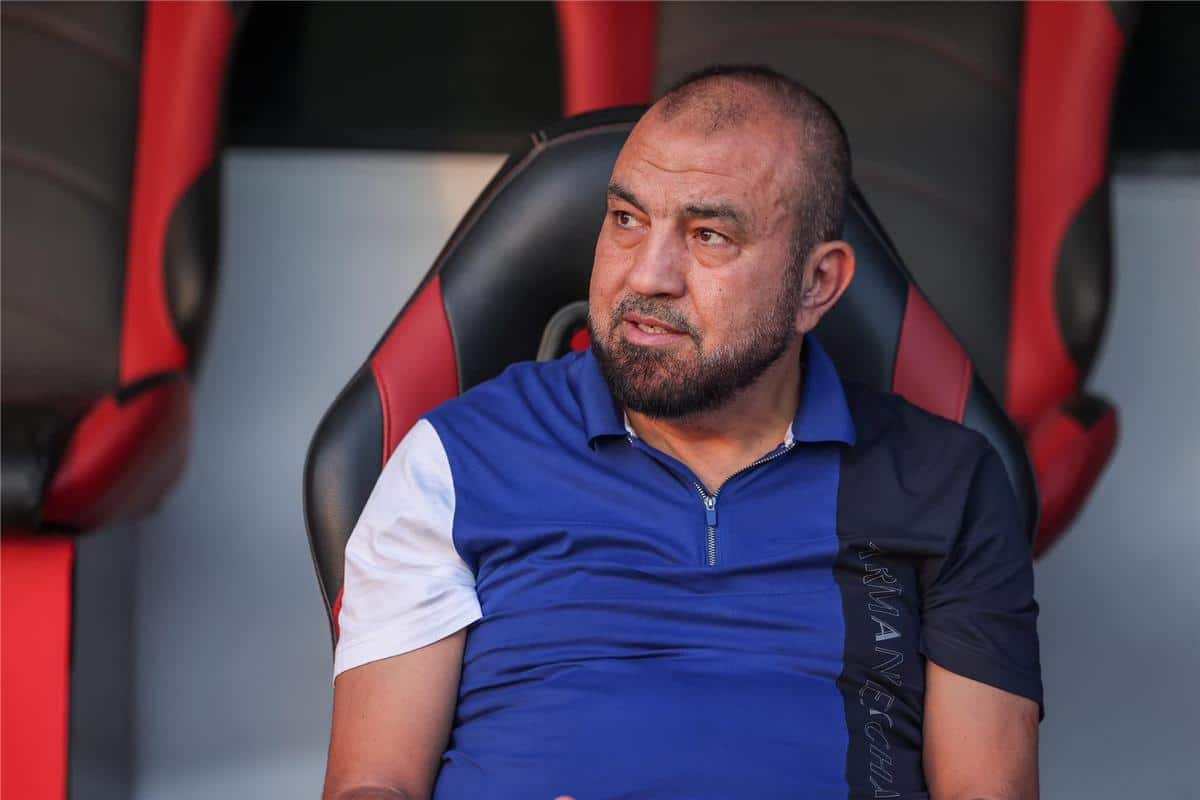 محمد رمضان يكشف ” كوارث وفوضى” داخل الأهلي.. وسر بيع القندوسي